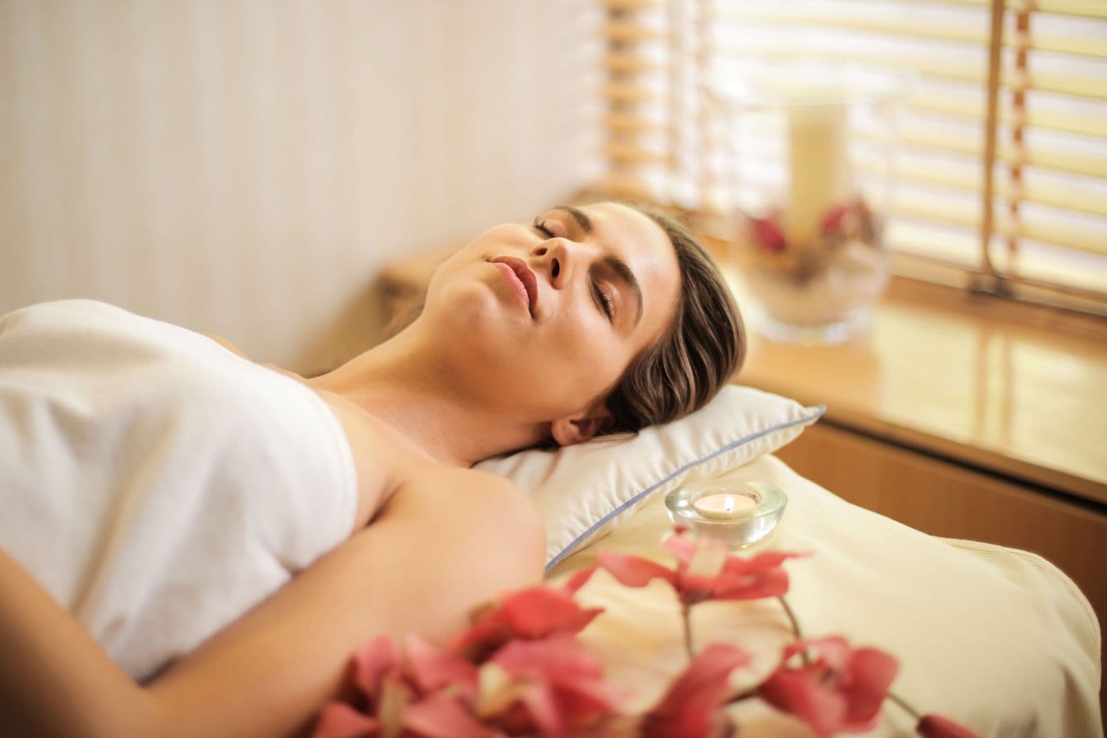 Calm spa treatment atmosphere